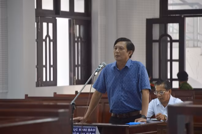 Bị cáo Mới tại tòa.