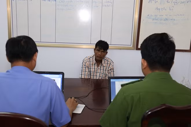 Cơ quan Công an và Viện KSND tỉnh Sóc Trăng, đang lấy lời khai của đối tượng Đen.