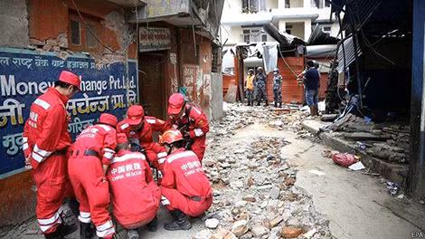 Cả Trung Quốc và Ấn Độ đều không muốn chậm chân trong cuộc đua giành ảnh hưởng tại Nepal. Ảnh: EPA. Cả Trung Quốc và Ấn Độ đều không muốn chậm chân trong cuộc đua giành ảnh hưởng tại Nepal. Ảnh: EPA.
