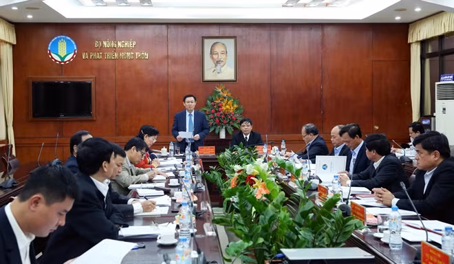 Phó Thủ tướng Vương Đình Huệ tại buổi làm việc