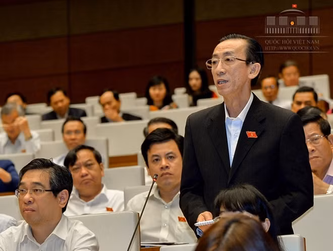 ĐB Trần Hoàng Ngân lo ngại về khả năng cấp vốn của hệ thống ngân hàng cho cao tốc Bắc - Nam