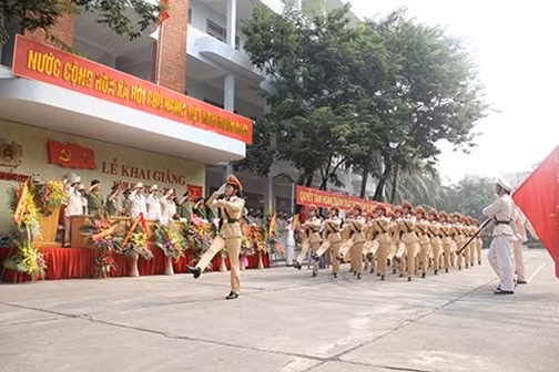Học viên CSND I trong Lễ khai giảng.