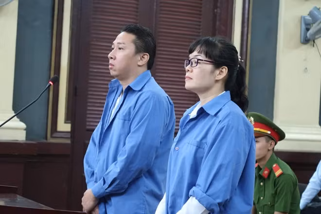 Huỳnh Thị Huyền Như và Võ Anh Tuấn tại phiên xử giai đoạn 2