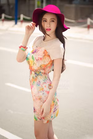 Angela Phương Trinh.