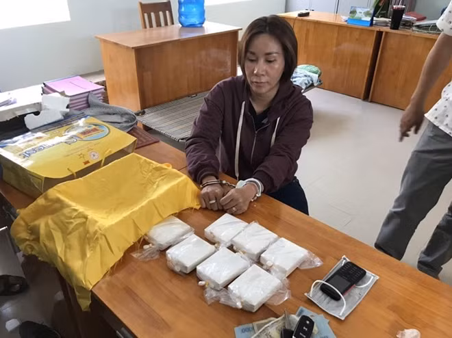 Đối tượng Hằng và số tang vật.