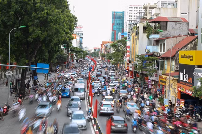 Bỏ sổ hộ khẩu không khiến Hà Nội tăng dân số cơ học.