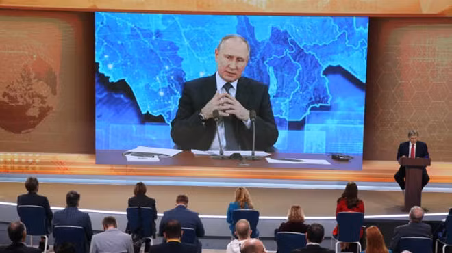 Tổng thống Putin tham gia họp báo từ xa hôm 17/12. Ảnh: ITN