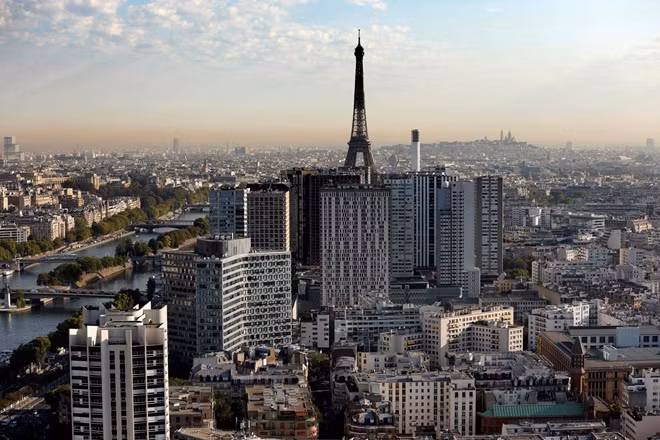 Tháp Eiffel ở Paris. Ảnh: Getty Images