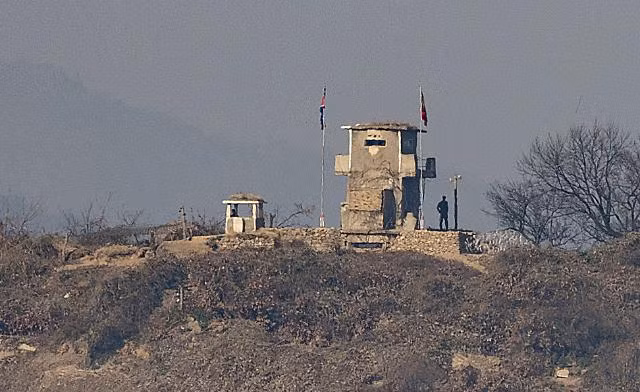 Một trạm gác ở khu DMZ. Ảnh: Getty Images Một trạm gác ở khu DMZ. Ảnh: Getty Images
