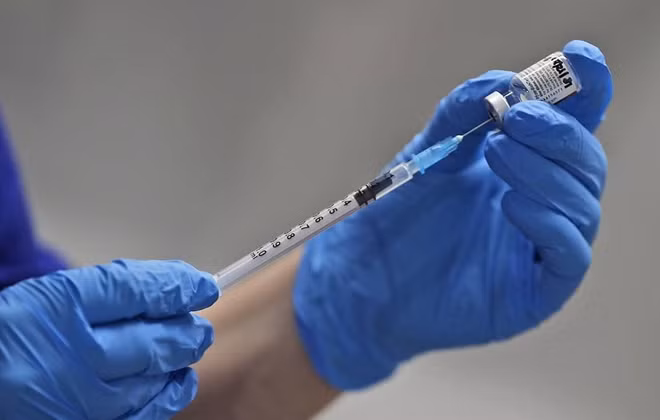 Vaccine Sputnik V có hiệu quả 91,4%. Ảnh: ITN