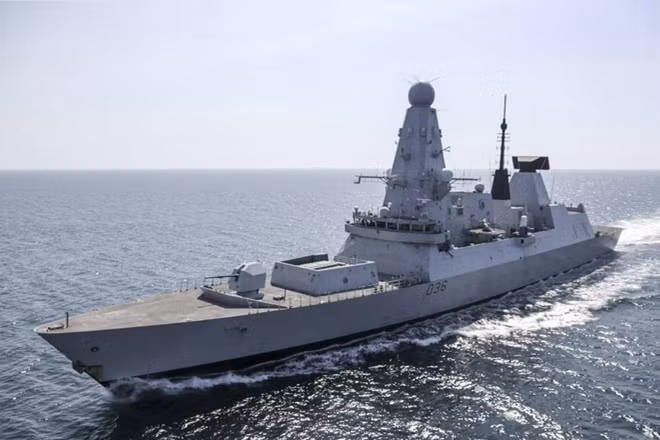Tàu HMS Defender của Anh. Ảnh: ITN
