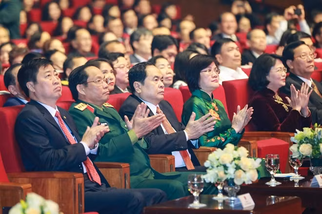 Các đại biểu dự chương trình Xuân Quê hương 2020.