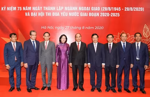 Xây dựng nền ngoại giao toàn diện, hiện đại ảnh 2