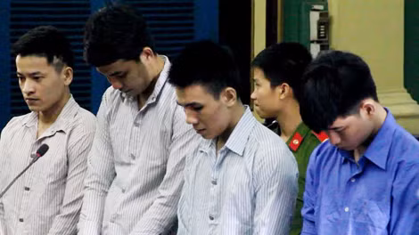 Các bị cáo tại tòa.