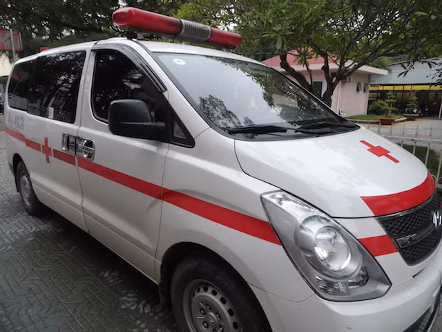 Ngoài xử phạt hành chính tài xế, người vi phạm phải nộp số tiền tương đương giá trị phương tiện khi sử dụng vận chuyển hàng cấp.