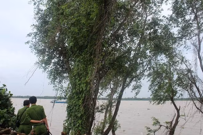 Hiện trường nơi phát hiện thi thể thiếu nữ.