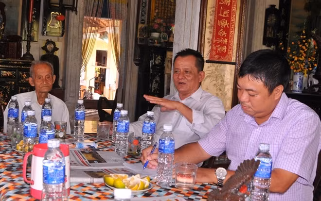 Ông Trần Bá Đạm - Công ty CP dịch vụ vận tải Trường An (TP HCM) mong muốn những chuyến xe cấp cứu từ thiện, hỗ trợ tích cực cho người dân.