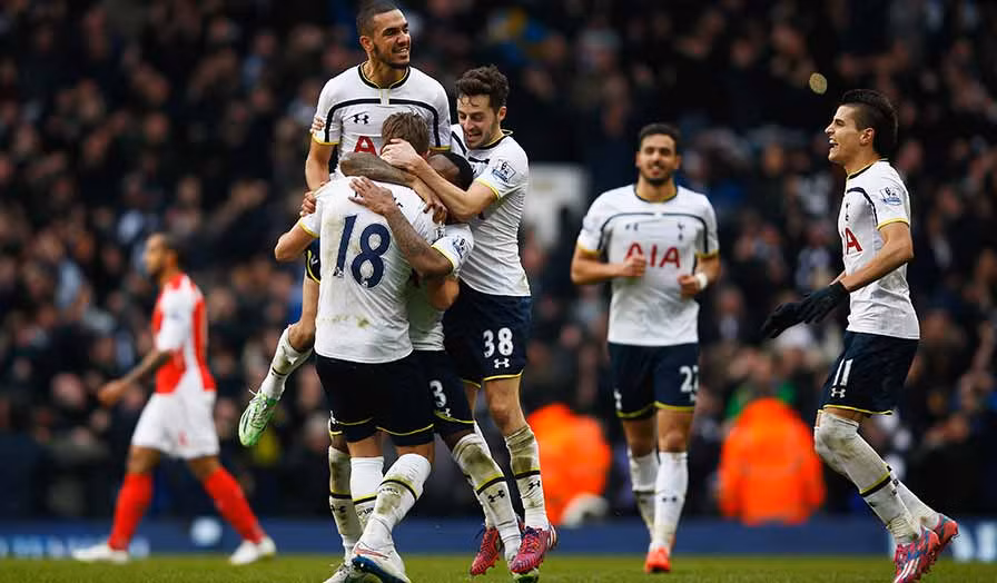 Đội chủ nhà đã có cuộc lội ngược dòng hoàn hảo. Ảnh: Premierleague.