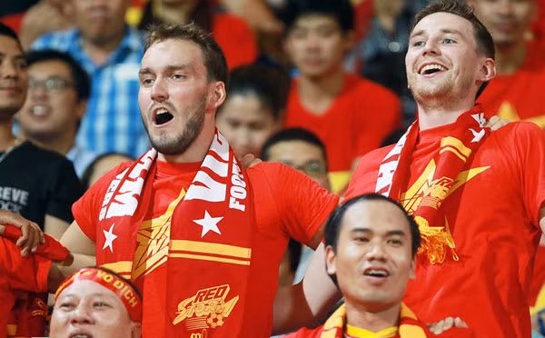 U23 Việt Nam còn có cả CĐV ngoại. Ảnh: VNE.