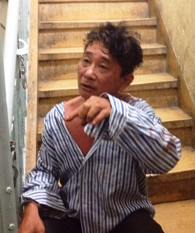 Hùng tại CQĐT