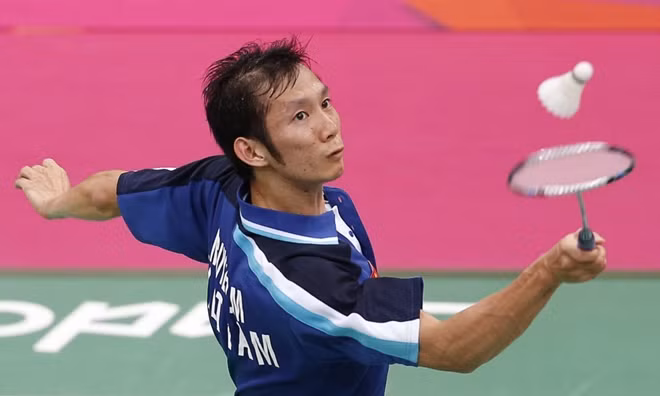 Tiến Minh đánh bại tay vợt Nga trong trận ra quân Olympic