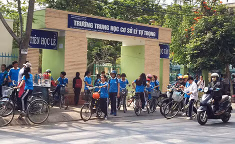 Trường THCS Lý Tự Trọng.