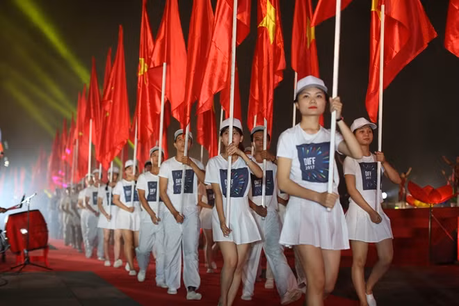 Những màn biểu diễn nghệ thuật đặc sắc trong đêm Hỏa