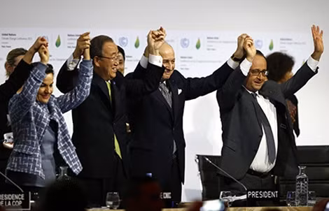 Các nhà lãnh đạo thế giới ăn mừng chiến thắng COP21.