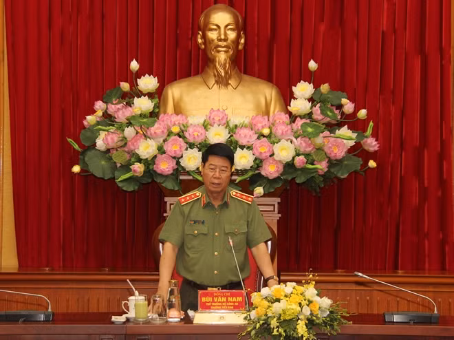 Thứ trưởng Bùi Văn Nam kết luận phiên họp lần thứ 5 Tiểu ban An ninh - Y tế
