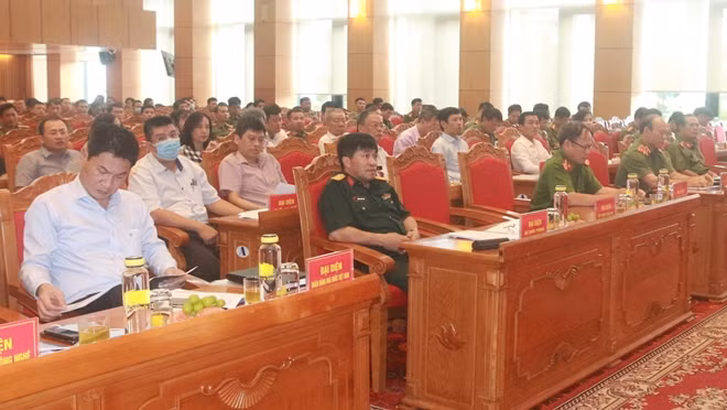 Các đại biểu dự Hội thảo