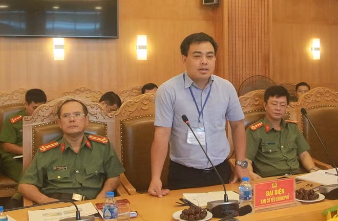 Đại diện Ban Cơ yếu Chính phủ tham luận tại Hội thảo