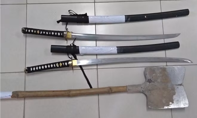 Hung khí do nhóm của Trọng mang theo để đánh nhau