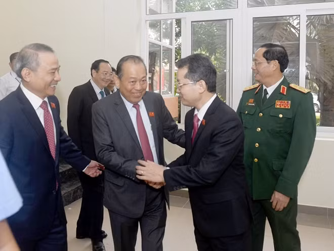 Phó Thủ tướng Thường trực Trương Hòa Bình và lãnh đạo Thành ủy Đà Nẵng