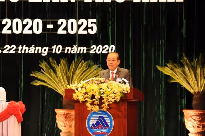 Phó Thủ tướng Thường trực Trương Hòa Bình phát biểu chỉ đạo tại Đại hội.