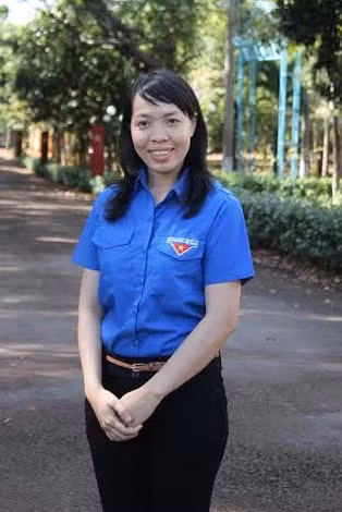 Lê Thị Thanh Vân, Bí thư chi đoàn Trung tâm Bảo trợ - Dạy nghề và tạo việc làm cho người tàn tật TP HCM.