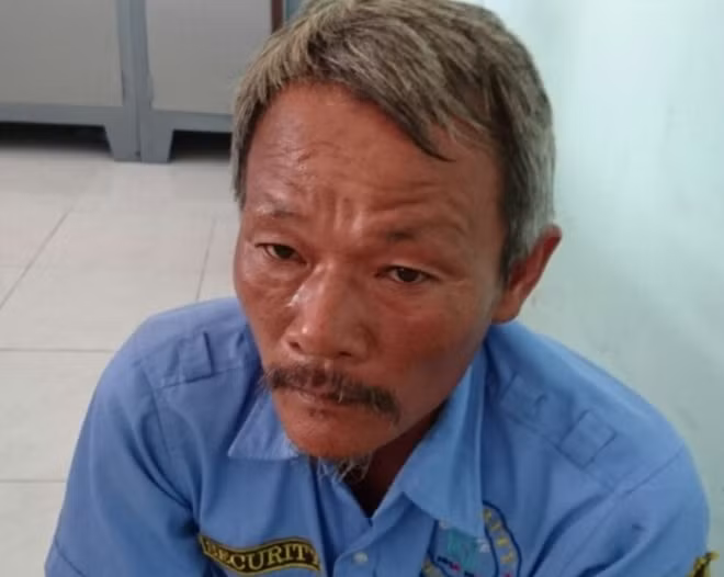 Đối tượng Son tại cơ quan điều tra.
