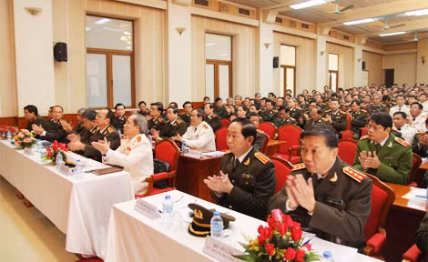 Bộ trưởng Trần Đại Quang; Thứ trưởng Tô Lâm cùng các đại biểu dự Hội nghị. Ảnh Việt Hưng.