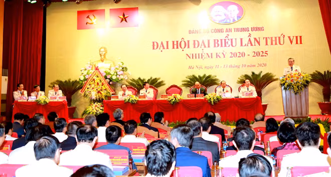Toàn cảnh đại hội.