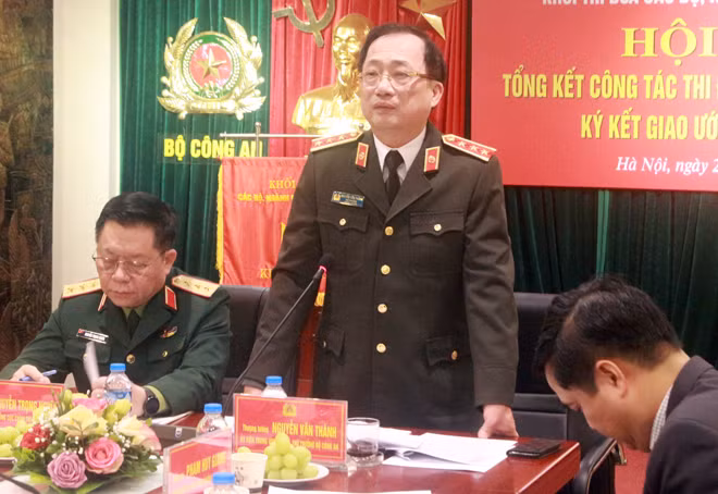 Thứ trưởng Bộ Công an Nguyễn Văn Thành phát biểu tại Hội nghị.