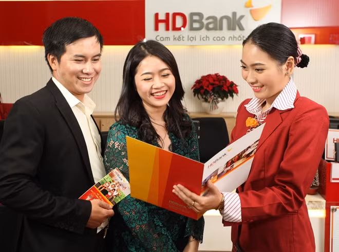 Gửi tiết kiệm tuy an toàn nhưng lãi suất rất thấp.