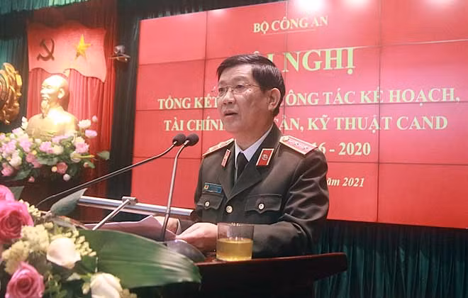 Thứ trưởng Nguyễn Văn Sơn phát biểu tại Hội nghị.