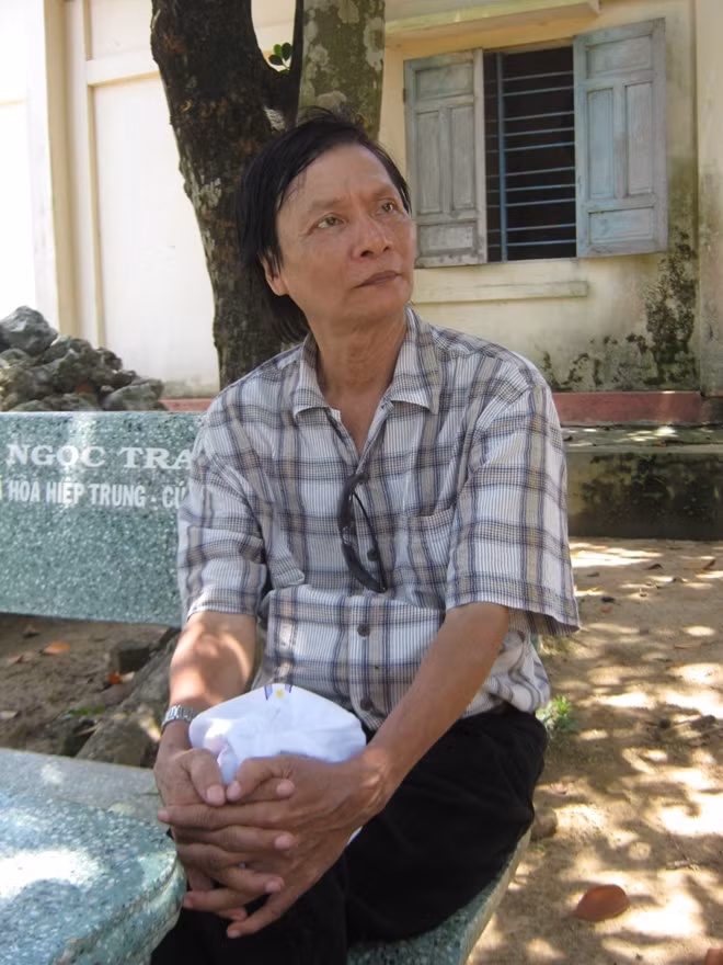 Nhà văn Đoàn Thạch Biền.