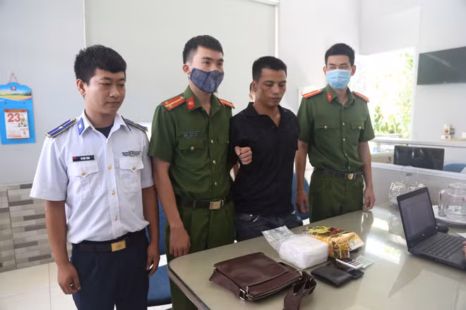 Đối tượng Nguyễn Văn Thành tại cơ quan điều tra.