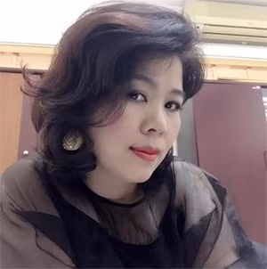 Nữ văn sĩ Như Bình.