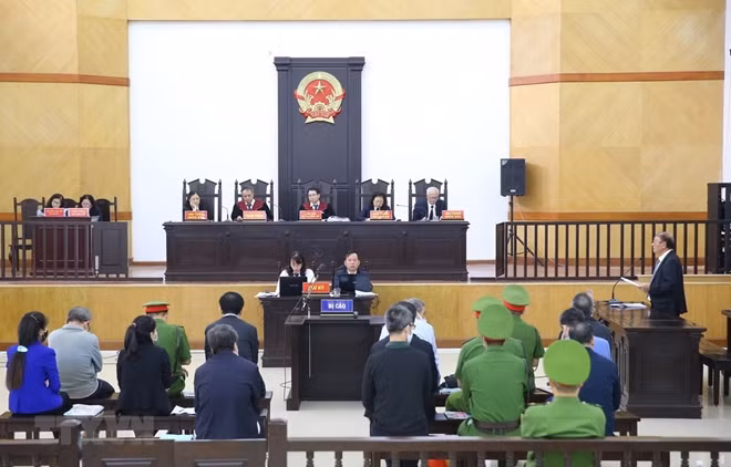 Phiên tòa xét xử sơ thẩm vụ án xảy ra tại BIDV.