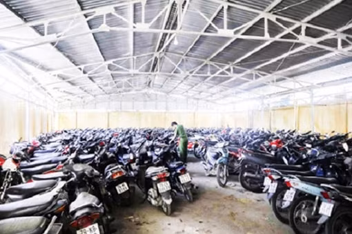 Dùng vải, khẩu trang, băng dán biển kiểm soát - hành vi cần xử lý nghiêm ảnh 3