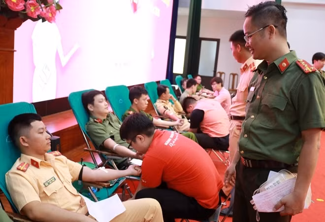 Công an TP Hải Phòng hoàn thành chỉ tiêu 1.000 đơn vị máu.
