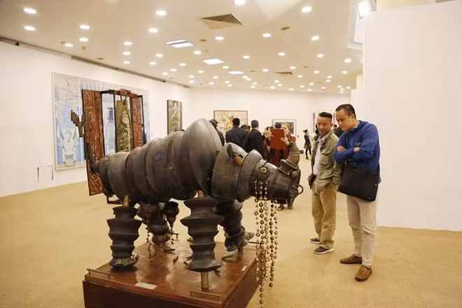 Một tác phẩm tại Triển lãm mỹ thuật Việt Nam 2020.