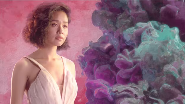 Hoàng Quyên làm mới mình trong MV “Xin cho hôm nay trôi đi”.
