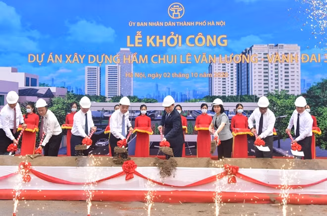 Thành phố Hà Nội đã khởi công dự án xây dựng hầm chui Lê Văn Lương-Vành đai 3.